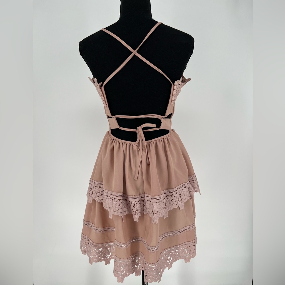 TOBI DUSTY ROSE BACKLESS DRESS WITH ADJUSTABLE STRAPS - Picture 5 of 13